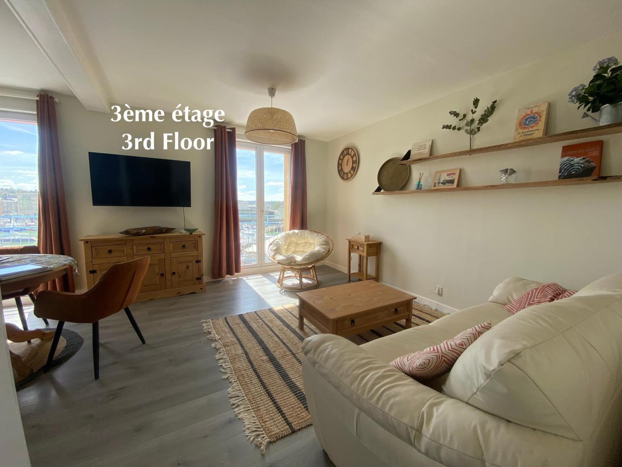 Etablissement 3 Etoiles Avec Ascenseur, 3 Appartements Lumineux Vue Port Avec Balcon, 200M De La Mer, Wifi Fibre, Tous Service Inclus Dieppe Exterior photo